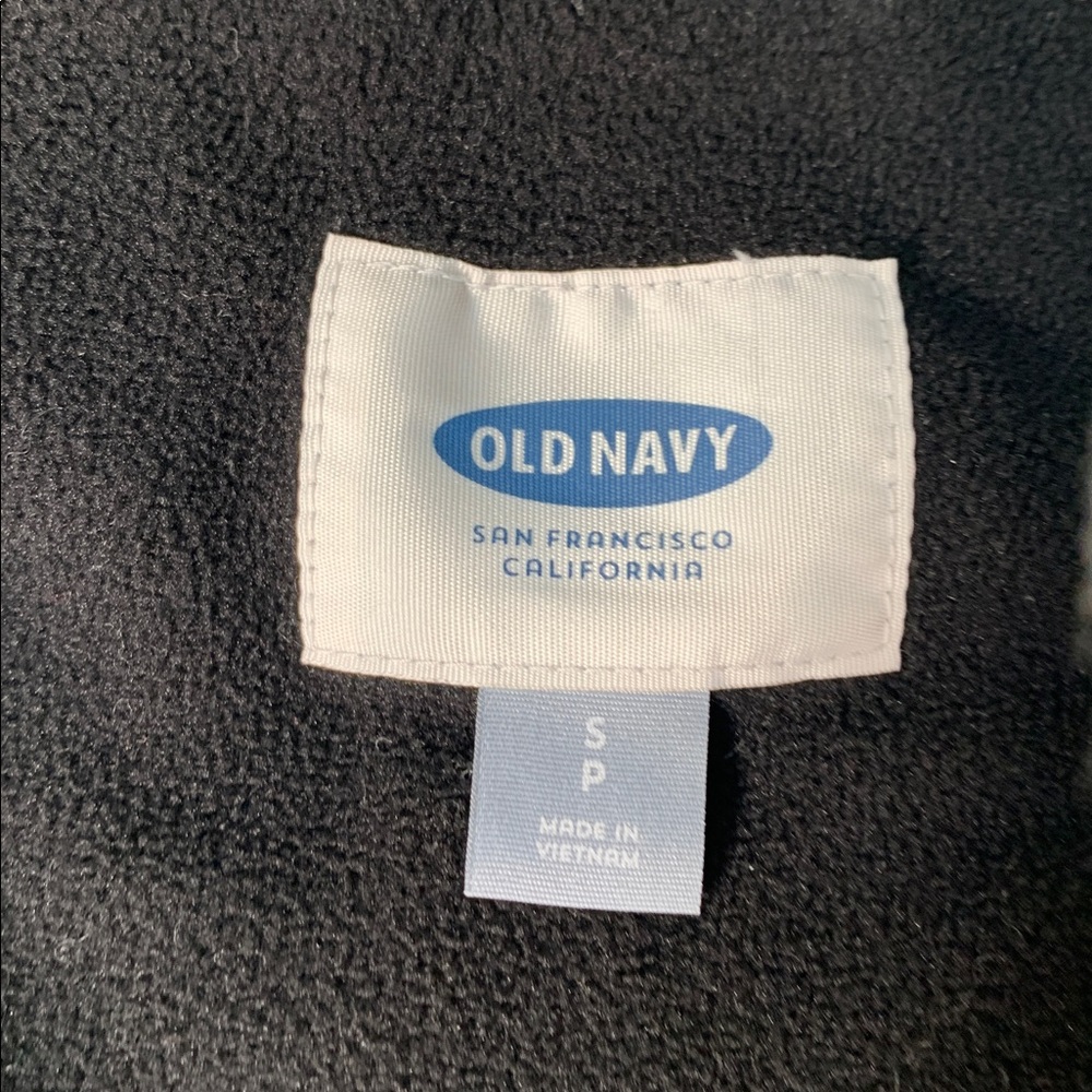 Old Navy Gray Puffer Vest - Picture 2 of 13
